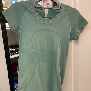 LULULEMON SWIFTLY TECH